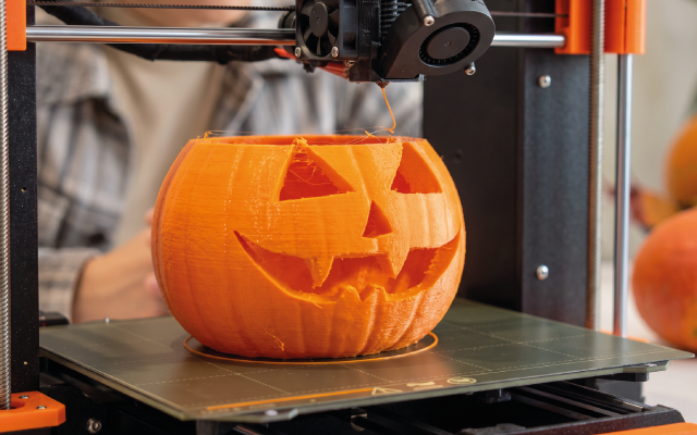 Ateliers enfants pour halloween 2026 : impression 3D. Créez votre araignée, citrouille ou autre pour halloween